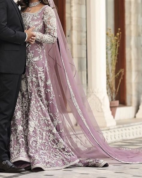 Walima Dress Colours, Occasional Dresses, Walima Dresses, Valima Bride, Pakistani Bridal Dress, Walima Dress, Beautiful Bridal Dresses, Purple Wedding Dress, Desi Wedding Dresses