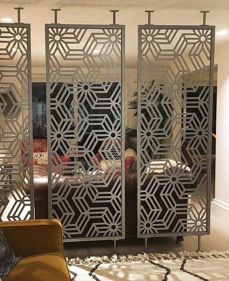 Wall Partition Design, Jaali Design, Laser Cut Screens, Laser Cut Panels, Interior Design Per La Casa, Window Grill Design, Living Room Partition, Living Room Partition Design, Cnc Design