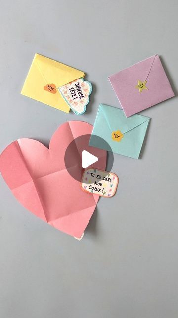 Monpetitsoukdidees on Instagram: "💌Enveloppe coeur💌 Un pliage très facile et tout en douceur pour créer une enveloppe originale à l'occasion de la Saint-Valentin ou sans raison particulière...juste pour le plaisir de dire "Je t'aime"🩷 Vous avez déjà testé ce pliage? Douce soirée✨ #pliagepapier #pliageorigami #origamifacile #easyorigamiforkids #easyorigami #enveloppe #enveloppeorigami #motricitefine #finemotorskills #finemotoractivity #activiteenfant #activitepourenfant #valentinesdaycrafts #diypapercrafts #diysaintvalentin #valentinesdaydiy #bricolagefacile #diyfacile #actividadesmanuales" Hearts Paper Crafts, Small Heart, Diy Gifts, Origami, Envelope, Paper Crafts, Packaging, Gifts, On Instagram