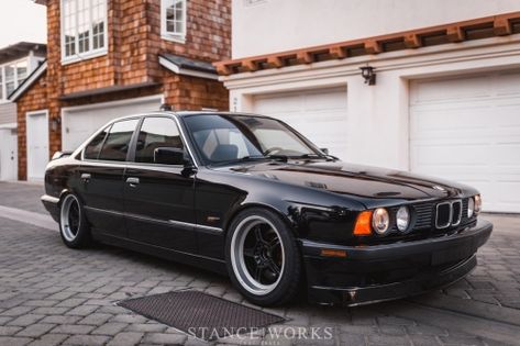 Bmw 540, Kpop Fashion Men, Best Motorbike, Serie Bmw, Bmw E34, Sport Seats, Track Car, Super Luxury Cars, Bmw E30