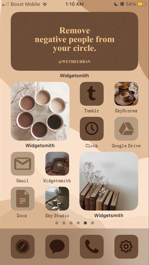 Coffee Theme Coffee Phone Theme, Iphone Home Page, Theme Homescreen, Iphone Inspiration, Ipad Aesthetic, Coffee Theme, Ios 15, Themes App, Phone Theme