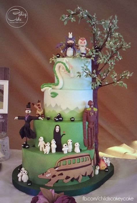 Ghibli Wedding Cake, Studio Ghibli Wedding, Ghibli Wedding, Studio Ghibli Party, Heart Wedding Cakes, Anime Cake, Ghibli Studio, Tiered Cake, Cute Baking