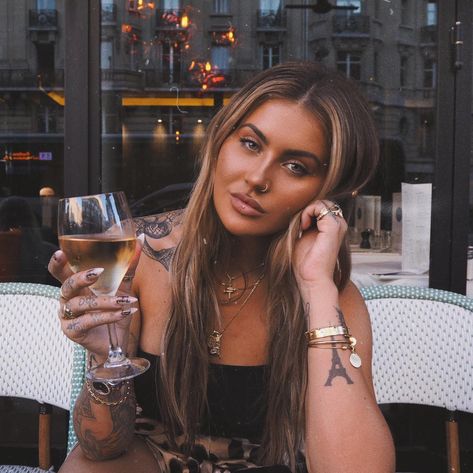 Jamie Genevieve Hair, Jamie Genevieve, Bronde Hair, Wife Life, Hair Color And Cut, New Hair Colors, Balayage Hair, Cut And Color, Cut And Style