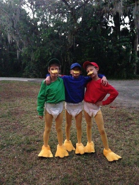 Disfarces Halloween, 3 People Costumes, Best Group Halloween Costumes, Trio Costumes, Duck Costumes, Kostuum Halloween, Kostum Halloween, Cute Group Halloween Costumes, Bff Halloween Costumes