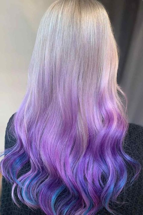 Purple Hair Ideas to Get Inspired Right Now Light Purple Hair Highlights, Purple Hair Styles, Purple Highlights Blonde Hair, Purple Hair Ideas, Purple Hair Highlights, Purple Hair Color, Light Purple Hair, Purple Ombre Hair, Dark Purple Hair