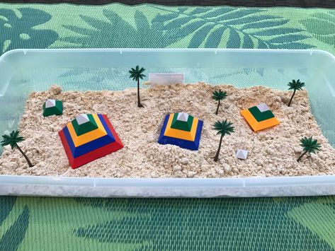 Egypt Sensory Bin, Egypt Dramatic Play, Egyptian Sensory Play, Egypt Kindergarten Activities, Egypt Science For Kids, Passover Reggio Preschool, Fun Egyptian Activities, Passover Preschool, Passover Provocations