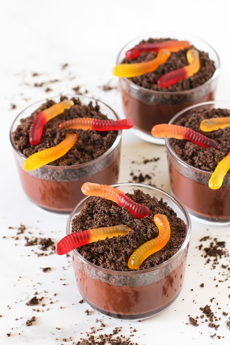 Dairy Free Kids, Dirt Pudding Recipes, Chocolate Pudding Cups, Vegan Bites, Dirt Pudding, Dirt Cups, Dirt Cake, Gummy Worms, School Treats