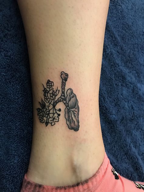 Flower lung tattoo Grandparents Tattoo, Survivor Tattoo, White Ink Tattoo, Time Tattoos, Tattoo Outline, White Tattoo, Abdominal Pain, Tattoo Machine, Chest Tattoo