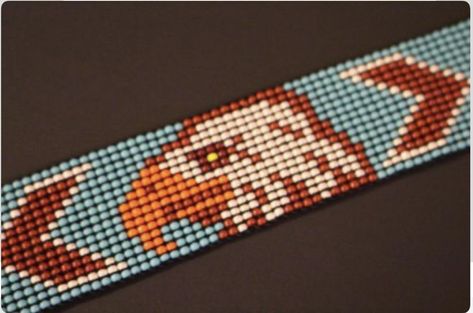 Beading Lanyards, Native American Beadwork Patterns, Native Beading Patterns, Bead Loom Designs, Square Stitch, Bracelets Ideas, Embroidery Bracelets, Loom Bracelet Patterns, Bead Crochet Rope