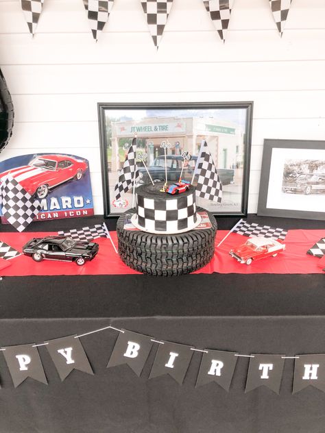 Classic Car Birthday Party Ideas For Men, Classic Car Party Theme, Classic Car Birthday, Classic Cars Birthday Party Vintage, 60th Birthday Classic Car Theme, Classic Cars Birthday Party, Vintage Car Party, 40th Birthday Themes, Car Themes