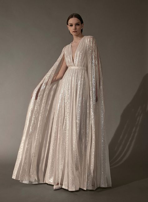 ELIE SAAB BRIDAL Spring 2023 Collection Med Gala, Elie Saab Bridal, Fashion Advisor, Open Back Gown, Secret Book, Elie Saab Spring, Open Sleeves, Boutique Couture, Vertical Lines