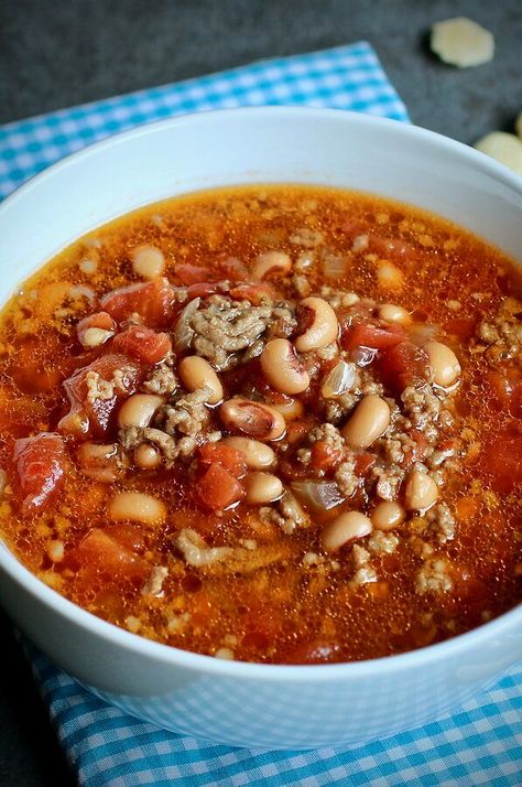 Black Eye Peas And Stewed Tomatoes, Black Eyed Peas And Stewed Tomatoes, Blackeye Pea Soup, Black Eyed Pea Soup With Sausage, Black Eyed Pea Chili, Black Eyed Pea Soup Recipe, Black Eye Peas Soup Recipes, Southern Soup Recipes, Blackeyed Pea Soup