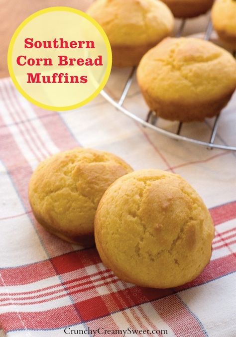 A quick and easy Corn Bread Muffin recipe. They go great with a big southern dinner! Southern Corn Muffins, Best Cornbread Muffins, Southern Corn Bread, Easy Cornbread Muffins, Corn Bread Muffins, Homemade Pastas, Southern Corn, Perfect Cornbread, Cornbread Muffin