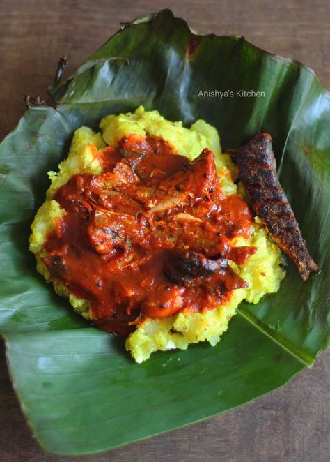 Kerala Style Kappa Meen Curry - Kerala Style Cassava with Sardine Fish Curry - Mathi Curry - Chaala Curry Kerala Food Photography, Kerala Special, Spinach Side, Bangalore Days, Kerala Cuisine, Spinach Side Dish, Fish Curry Indian, Sardine Fish, Chicken Starter Recipes