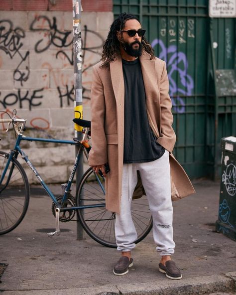 Fog Outfit, Oversized Coat Outfit, Fall Outfits Street Styles, Dad Fits, Milan Fashion Week Men, Jerry Lorenzo, Men Fashion Week, Milan Men's Fashion Week, Fall Outfits Men