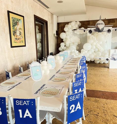 Captain Upgrade Party, Flight Attendant Birthday Theme, Pilot Themed Bachelorette Party, Plane Party Ideas, Airplane Graduation Party, Airline Party Theme, Airline Theme Party Ideas, Aviation Party Ideas, Airport Themed Party