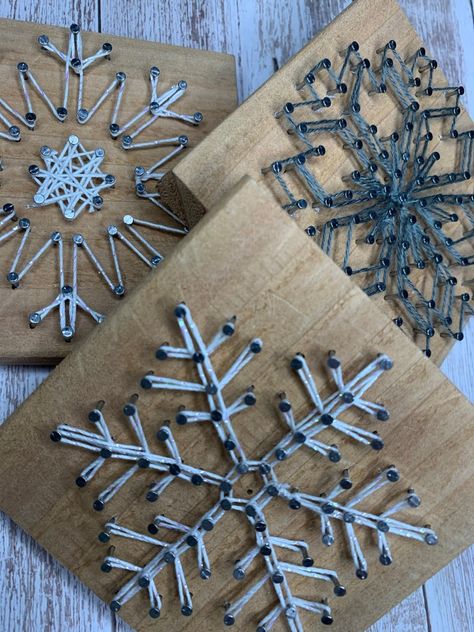 String Art Patterns Free Printable Christmas, String Art Tutorials Free Pattern, String Snowflakes Diy, Snowflake String Art Template, String Art Patterns Free Printable Christmas Tree, Simple String Art Patterns, Winter String Art, Snowflake Crafts For Adults, Christmas String Art Templates