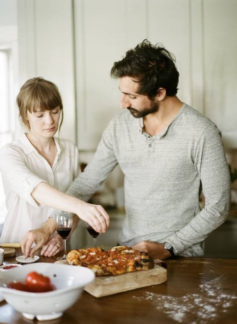 Lifestyle: Simple At Home couples photo session | New York Lifestyle | Gallery | Item 16 via Magnolia Rouge Rustic Cooking, Breakfast Wedding, Cooking Logo, Small Kitchen Design, Cooking Quotes, Cooking Photos, Cooking Photography, Cooking Pizza, Couple Cooking