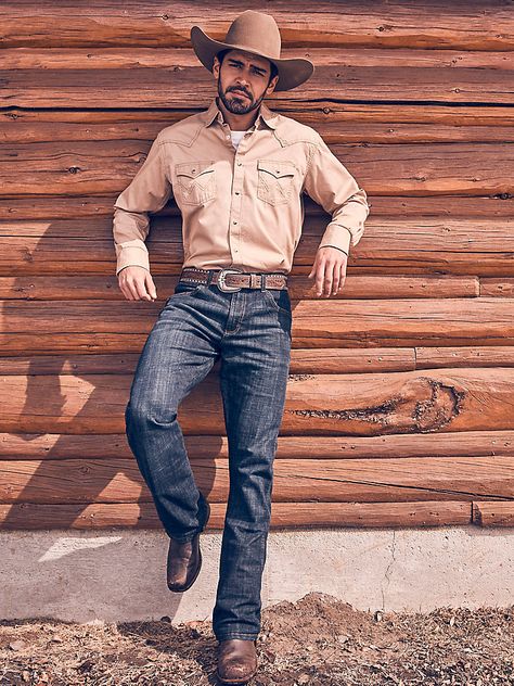 Western Jeans Standard Cut For Fall, Western Jeans With Standard Cut Leg For Fall, Rugged Jeans With Pockets For Rodeo, Western Style Dark Wash Jeans For Fall, Western Dark Wash Jeans For Fall, Western Style Dark Wash Fall Jeans, Western Style Jeans For Rodeo In Fall, Rugged Straight Leg Bottoms For Ranch, Classic Medium Wash Jeans For Rodeo