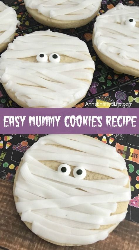 Mummy Cookies Recipe. These adorable Mummy Cookies are a spooktacular Halloween treat! Great for Halloween parties, lunch boxes, dessert or an afternoon treat, your entire family will enjoy these tasty cookies! Halloween Cookies Recipes, Easy Halloween Cookies Recipes, Mummy Cookies, Halloween Sugar Cookies Decorated, Easy Halloween Cookies, Postres Halloween, Halloween Cookie Recipes, Spooky Halloween Treats, Halloween Cookies Decorated