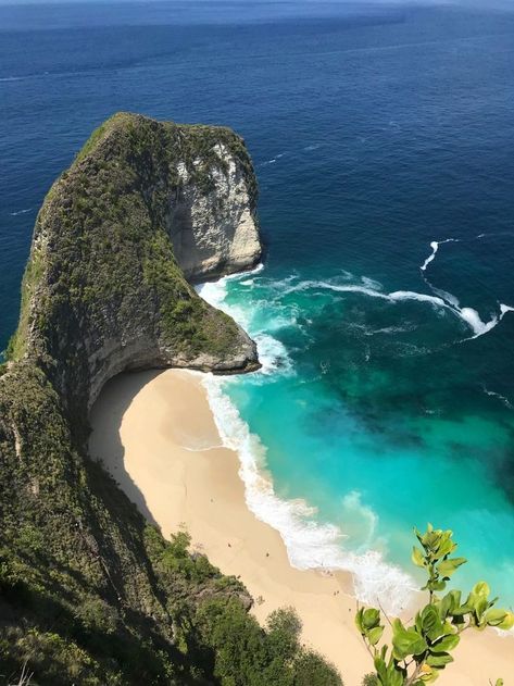 Penida Island, Bali Baby, Life In Paradise, Beach Bali, Bali Travel Guide, Bali Beaches, Nusa Penida, Bali Island, Dream Beach