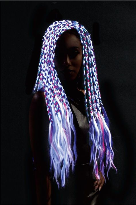 Bob Box Braids Styles, Box Braids Pictures, Jumbo Braiding Hair, Crochet Hair Extensions, Neon Box, Long Box Braids, Braids With Extensions, Box Braids Styling, Braid In Hair Extensions