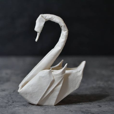 Paper Swan Aesthetic, Nadia Core, Aesthetic Origami, Origami Aesthetic, Swan Origami, Mona Awad, Origami Japan, Swan Drawing, Paper Swan