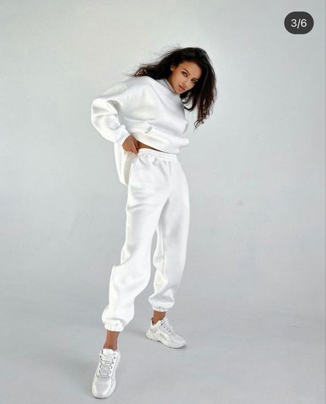 Sweatpants Photoshoot Ideas, Sweatpants Photoshoot, Monochrome Sweatsuit, Streetwear Couple, Portrait Photography Lighting, Trajes Kylie Jenner, Civil Wedding Dresses, Woman Suit Fashion, Photography Women