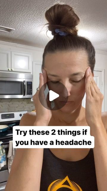 Drainage & Detox Specialist | Dr Caitlin Czezowski on Instagram: "Headaches suck. I used to live with daily headaches as a tween and teen. Thankfully I don’t anymore 🤩 When I do get a headaches it’s usually due to one of 2 things: - dehydration… hence the salt with water. Simply drinking water isn’t going to pull the water into your cells to hydrate you. Honestly all you’ll be doing is peeing more still with the headache 🤕 - congested fluid. When our head doesn’t drain the lymphatic fluid i What Causes Headaches Everyday, Allergy Headache Relief, Salt Water For Headache, How To Get Relief From Headache, How To Help With Headaches, How To Get Rid Of Headaches Naturally, How To Get Rid Of A Headache Naturally, How To Prevent Headaches, Relieve Headache Fast