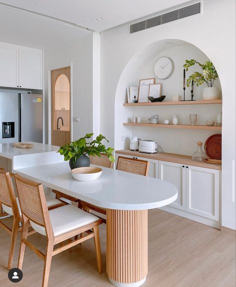 Dining Room Pantry, Dining Interior, Mediterranean Kitchen, Simple Kitchen, Diy Cabinets, Dining Room Inspiration, Google Lens, Dream House Interior, Home Design Decor