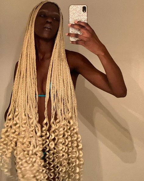 Tobi Ojora, Braids W Curls, Blonde Knotless Braids, Blonde Knotless, Girl Hair Colors, Blonde Braids, Box Braids Hairstyles For Black Women, Braided Cornrow Hairstyles, Braids Hairstyles Pictures