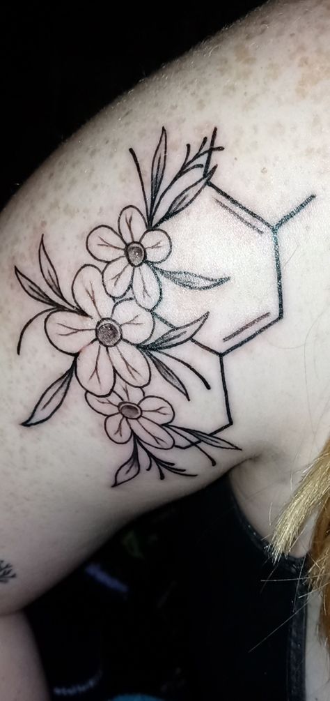 Dopamine Tattoo, Little Tattoos, Couple Tattoos, Flower Tattoos, Geometric Tattoo, Flower Tattoo, Tattoos, Flowers