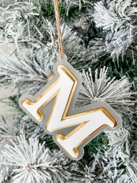 Laser Cut Christmas Ideas Christmas Laser Cut Ideas, Laser Cut Christmas Decorations, Laser Ornaments, Laser Cut Christmas Ornaments, Acrylic Christmas Ornaments, Laser Christmas, Christmas Ornaments Svg, Magic Theme, Laser Cut Christmas