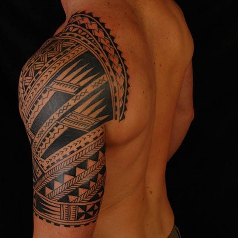 101 Best Back Tattoos For Men: Cool Design Ideas (2020 Guide) Tattoos Arm Mann, Guys Tattoos, Polynesian Tattoo Designs, Cool Arm Tattoos, Muster Tattoos, Upper Arm Tattoos, Hawaiian Tattoo, Back Tattoos For Guys, Cool Tattoos For Guys