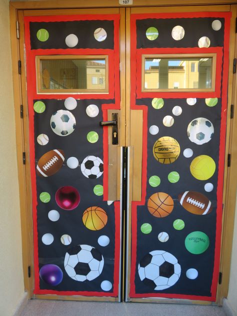 Pe Door Decorations, School Gym Decorating Ideas, Vbs Door Decorations, Sports Day School, Sports Vbs, Sport Themed Crafts, Sports Classroom, Lifeway Vbs, Sports Theme Classroom