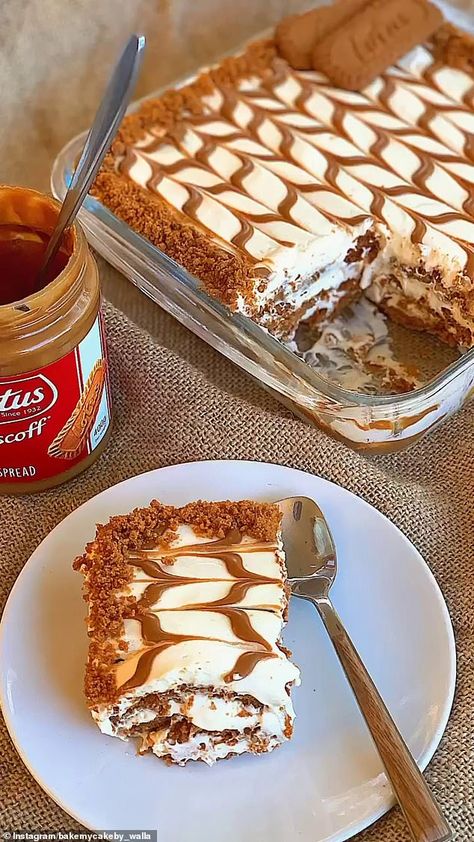 Baker Walla Abu-Eid, 31, shares simple recipe for her world-famous Lotus Biscoff dessert lasagne | Daily Mail Online Biscoff Lasagne, Biscoff Recipes, Lotus Biscoff, Kinds Of Desserts, Cold Desserts, Funnel Cake, Piece Of Cake, Easy Baking Recipes, Cooking Recipes Desserts