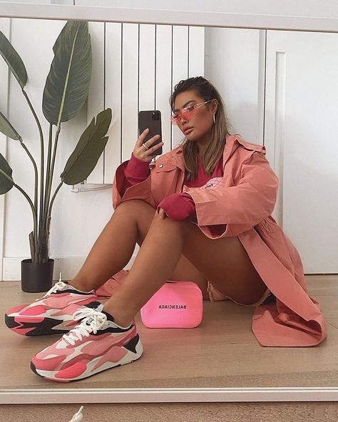 Puma Rsx Outfit Women, Puma Rs X Outfit Women, Puma Rs-x Outfit, Pink Sneakers Outfit, Puma Rsx, Most Comfortable Sneakers, Puma Rs X, Pink Pumas, Puma Rs-x