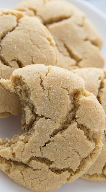 Brown Sugar Cookie Recipe, Cookies Video, Brown Sugar Cookies, Fresh Meals, Family Fresh Meals, Cooking Cookies, Lost 100 Pounds, Baking Sweets, Yummy Sweets