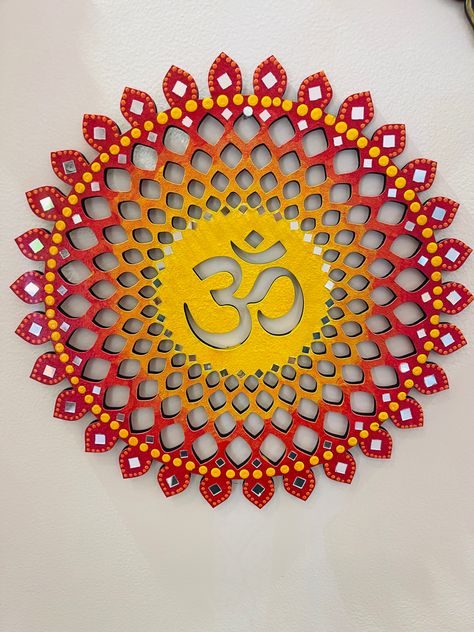 Om painting and mirror work Mdf Rangoli Cutout, Om Lippan Art, Om Painting, Lippon Art, Lipan Art, Balcony Makeover, Very Easy Rangoli Designs, Ganapati Decoration, Japanese Pop Art