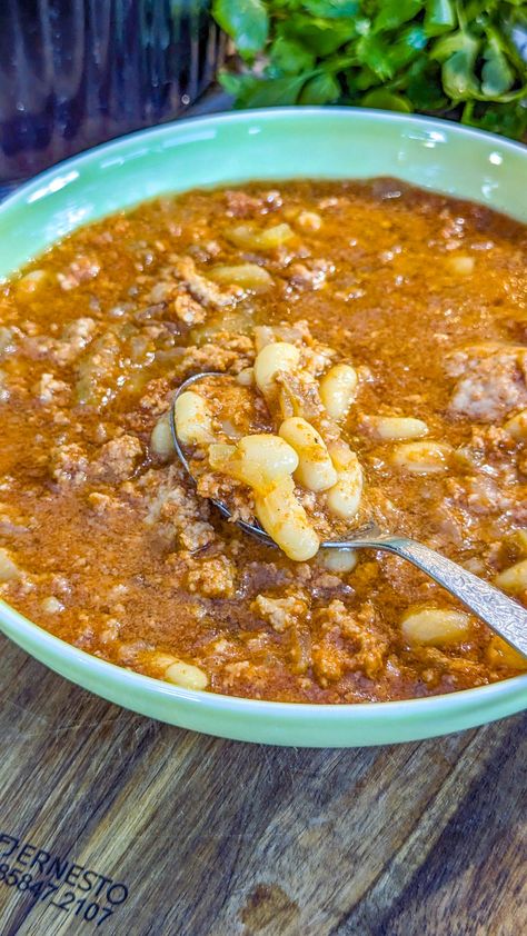 Homemade Mexican Beef Chili Mexican Style Chili Beans, Authentic Mexican Chili Recipe, Mexican Chilli Recipe, Mexican Chili Beans, Mexican Chili Recipe, Mexican Chilli, Mexican Salsa Recipes, Mexican Chili, Beef Chili Recipe