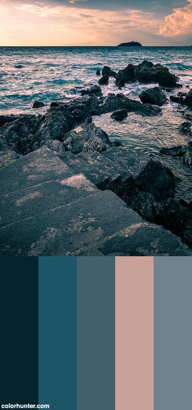 Sunset In Diamante - Calabria, Italy - Seascape Photography Color Scheme from colorhunter.com Sicily Moodboard, Photography Color Palette, Calabria Italy, Seascape Photography, Photography Color, Calabria, Sicily, Colour Palette, Color Scheme