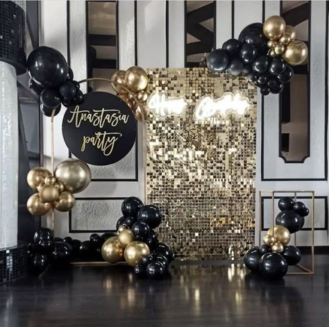 #birthdaydecor #partyplanning #celebrationideas #eventdecor #birthdayparty #decorinspiration #DIYdecor #partydecorations #birthdayfun #festivedecor Black And Gold Party, Black Party Decorations, Birthday Theme Decoration, Baby Mini Album, Bridal Shower Balloons, Birthday Goals, Shimmer Wall, Birthday Party Theme Decorations, Birthday Centerpieces