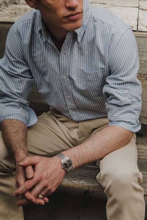 The Oxford Lookbook – Wythe New York White And Blue Striped Shirt Outfit, Blue Striped Shirt Outfit Men, White Oxford Shirt Outfit, Striped Shirt Outfit Men, Oxford Shirt Outfit, Blue Striped Shirt Outfit, Baggy Shirts, White Oxford Shirt, East Coast Style