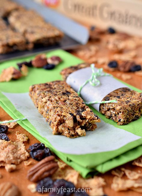 Great Grains Chewy Breakfast Bars - A Family Feast Great Grains Cereal, Easy Homemade Granola Bars, Healthy Eating Snacks, Homemade Granola Bars, Family Feast, Breakfast Bars, Delicious Breakfast Recipes, Cooking On A Budget, Breakfast On The Go