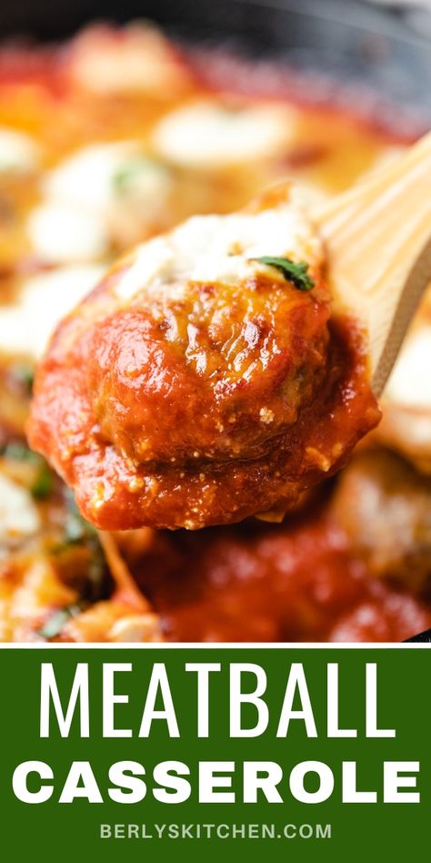 Cheesy meatball on a wooden spoon. Casserole Without Pasta, Meatballs Ricotta, Cheesy Meatball Casserole, Family Favorite Casseroles, Favorite Casserole Recipes, Easy Meatball, Cheesy Meatballs, Marinara Sauce Recipe, Meatball Casserole