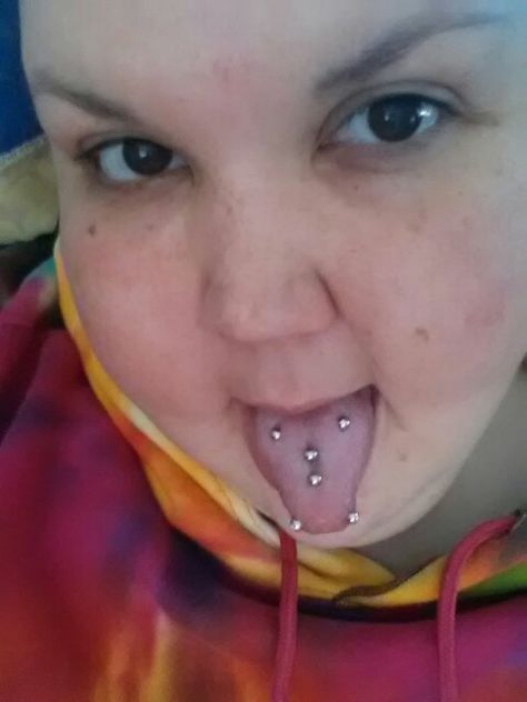 Four tongue piercings..room for more?..maybe so! Piercing Chart, Frog Eye, Types Of Piercings, Tongue Piercing, Piercings Unique, Health Check, Easy Vegetarian, Body Mods, Tattoos And Piercings