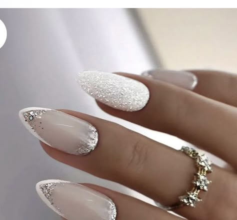 French Tip Nail Designs, Her Nails, Bride Nails, Winter Nail Designs, Bridal Nails, Xmas Nails, Chic Nails, Flower Nails, Nail Manicure