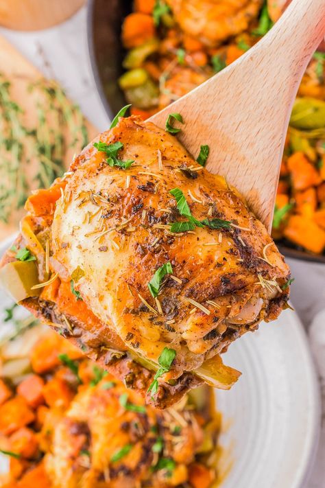 Chicken and Sweet Potato Skillet - 🍗🍁🍠 An EASY one-skillet chicken dinner recipe complete with sweet potatoes, bell peppers, and onions for impressive texture and flavor! It's all seasoned with smoked paprika, oregano, rosemary, thyme, and there's a simple sauce with maple syrup and Dijon mustard that lends all the cozy fall vibes! This is COMFORT FOOD that's great for busy weeknights and chillier weather. Sweet Potato Skillet Recipes, Chicken And Sweet Potato, Sweet Potato Seasoning, Potato Skillet, Fish Pasta, Chicken Dinner Recipe, Comfort Food Chicken, Sweet Potato Skillet, Cozy Fall Vibes