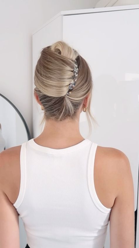 Lydia | French twist using @tegenaccessories hair comb 🩷🩷 Use code LYDIA42105 for 10% off @tegenaccessories *affiliate #hairstyle... | Instagram High Bun Tutorials, High Bun Hairstyles, Seamless Hair Extensions, French Twist Hair, Shorter Hair, Hair Buns, Twist Hair, Updo Hairstyle, Daily Hairstyles