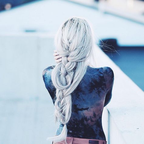 Kirsten Zellers, White Ombre Hair, Very Easy Hairstyles, Styles Braids, Latest Hair Color, Goth Hair, Long Hai, Braids For Long Hair, Unique Hairstyles